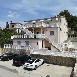 Rosmarin , Omišalj Horvátország